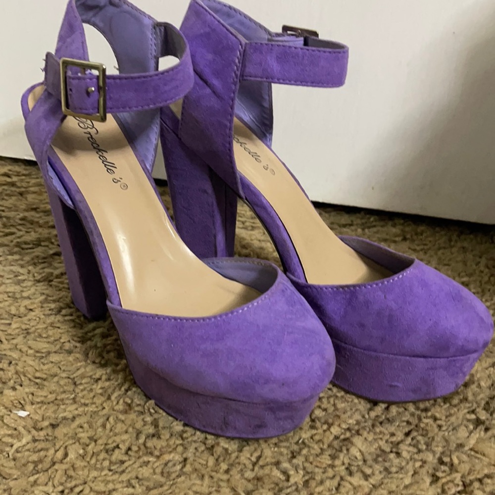 Purple High Heels size 7.5